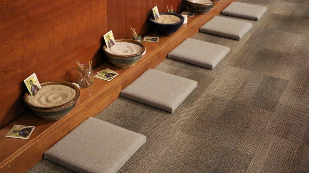 Egan Church Restorations Individual kneeling pads Individual kneeling pads