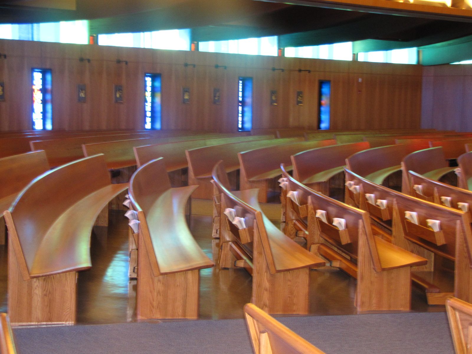 church pews, church furniture, pews for church