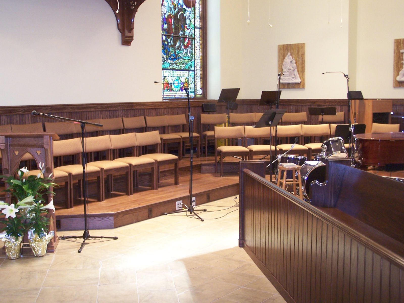 chapel chairs, church chairs, choir chairs, church furniture