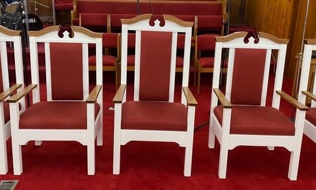 clergy chairs, chancel chairs, presider chairs